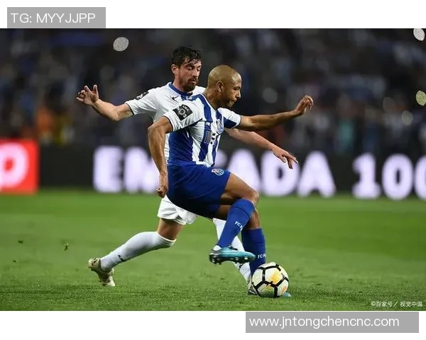 葡国民与费伦斯的激烈对决谁能在赛场上笑到最后 葡国民与费伦斯的激烈对决谁能在赛场上笑到最后