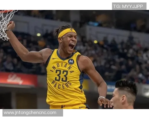 萨拉基利斯迎战巴塞罗那激烈对决引发球迷热议 萨拉基利斯迎战巴塞罗那激烈对决引发球迷热议