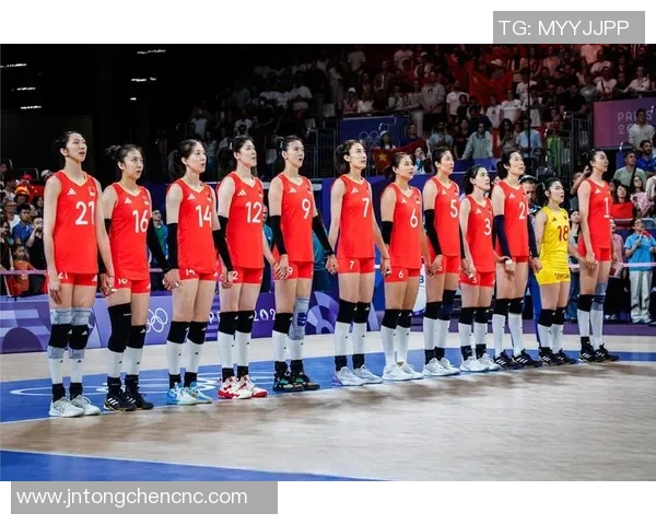 女排中国队与塞尔维亚巅峰对决展现实力与团队精神的精彩较量 女排中国队与塞尔维亚巅峰对决展现实力与团队精神的精彩较量