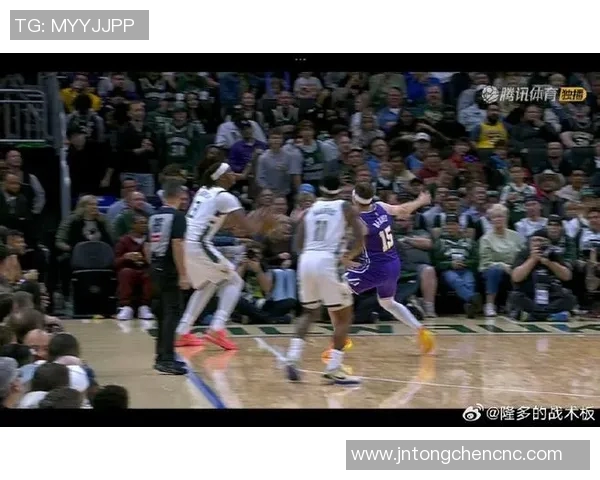 本赛季湖人对阵雄鹿精彩回顾与赛季展望分析