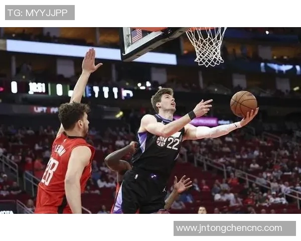 犹他爵士与休斯顿火箭的激烈对决揭示NBA季后赛的精彩瞬间
