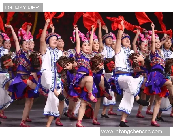 成都街舞队中路突破革新引领舞蹈潮流新风尚与未来发展展望MBA