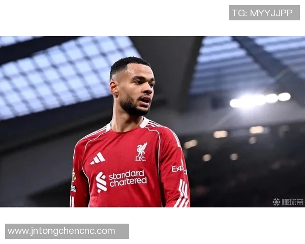 加克波的崛起之路:从青年才俊到足球巨星的华丽转身 加克波的崛起之路:从青年才俊到足球巨星的华丽转身