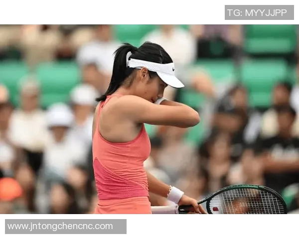 对话王娜：回顾她在英雄联盟赛场上的荣耀与挑战之路