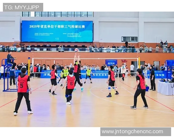 成都排球队在全国排球团队协作排名中创新高展现团队精神与实力 成都排球队在全国排球团队协作排名中创新高展现团队精神与实力