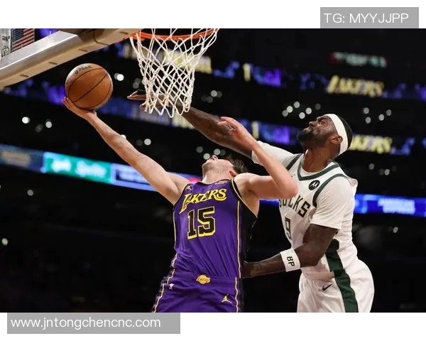 湖人对阵雄鹿精彩比分瞬间回顾与赛后分析图集