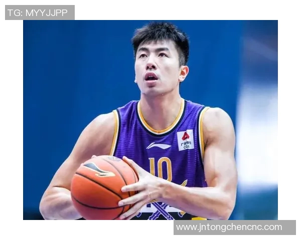 邹雨宸：从篮球新星到职业生涯的蜕变与成长之路探秘