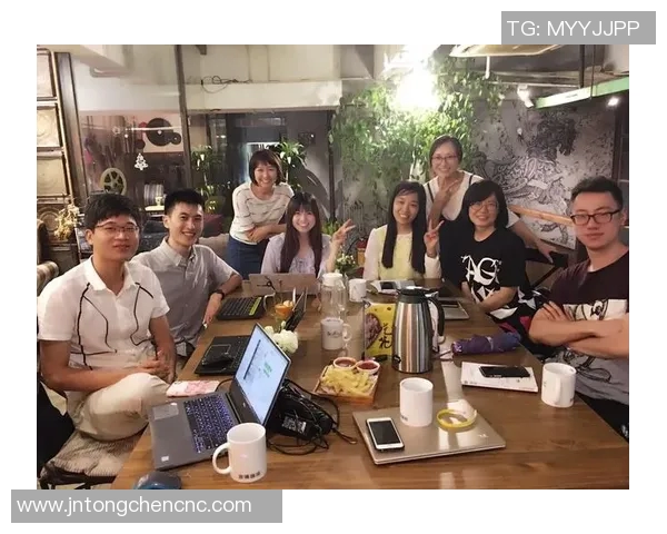 成都街舞队与深圳街舞队赛后复盘分析比赛经验与技巧提升之道MBA